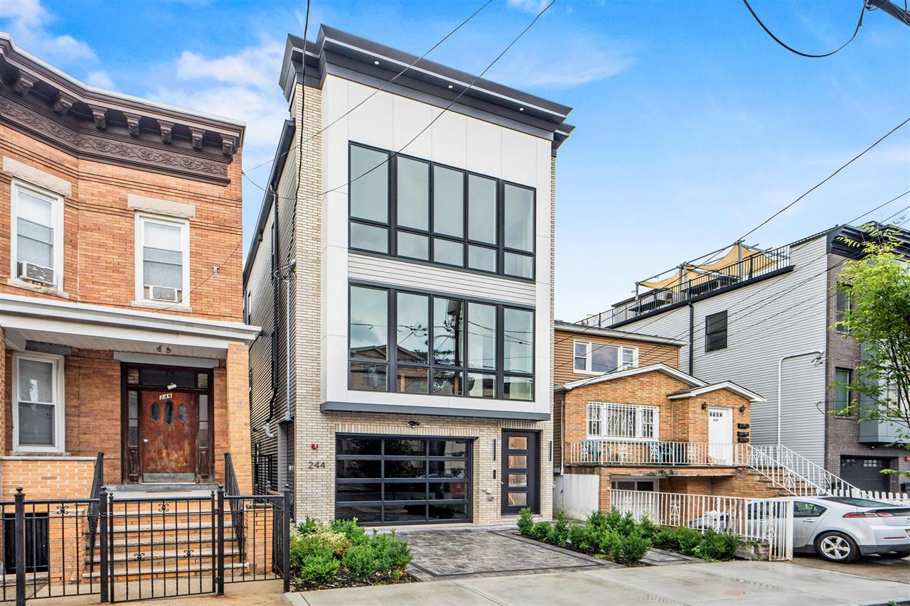 244 SHERMAN AVE #1